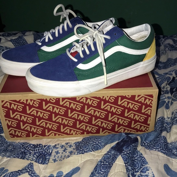 blue green red vans